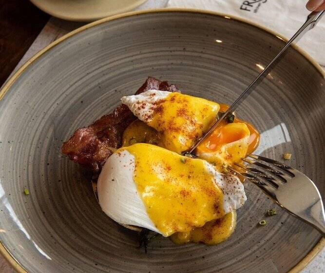 Stay Wellbeing & Lifestyle Resort