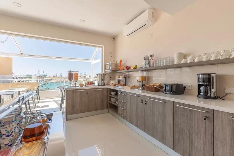 تختخواب و صبحانه Dun Gorg Guest House