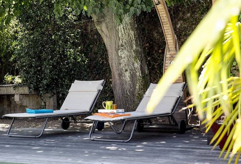 Bed and Breakfast Une Odeur De Tilleul