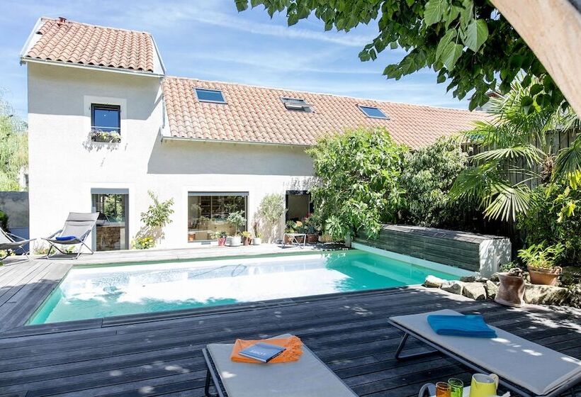 Bed and Breakfast Une Odeur De Tilleul