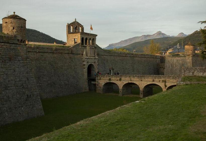 ホテル Alda Jolio Jaca