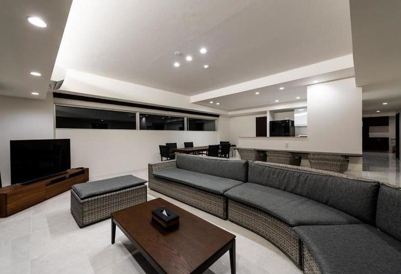 בית מלון כפרי Condo Royal Ryu Kyu