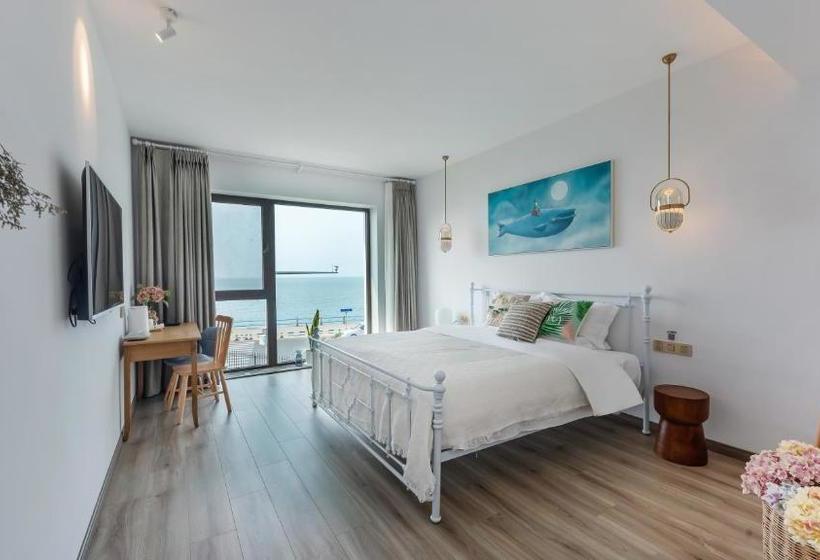 Floral Hotel · Jing Hai Man Ju Qingdao