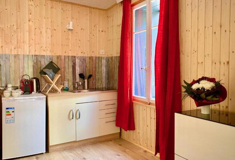 فندق Weisses Rössli