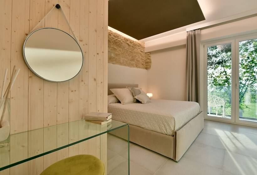 Пансион Amnis Suites