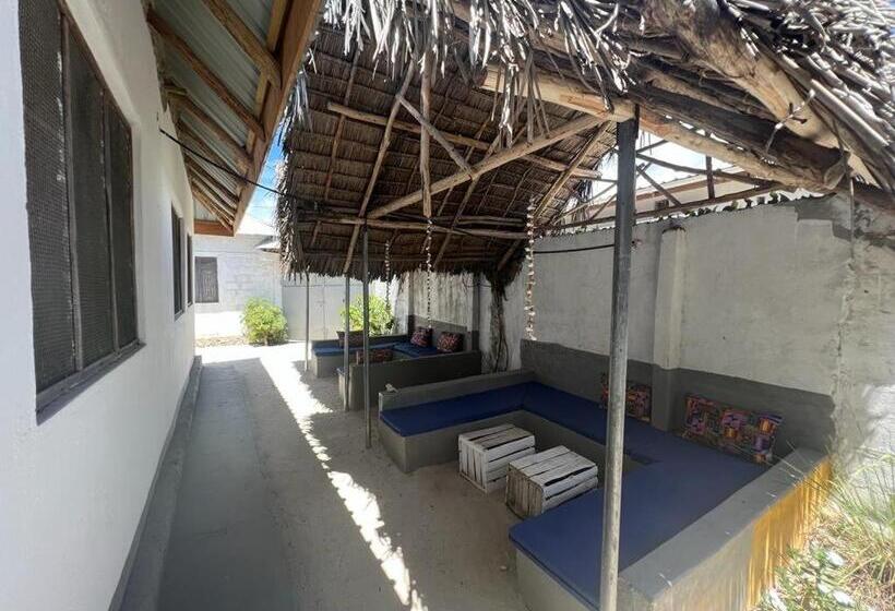 פנסיון Hakuna Matata Guest House