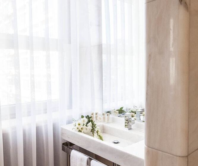 پانسیون Luzeiros Suites