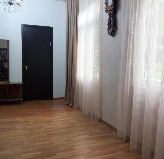 پانسیون Small Guest House