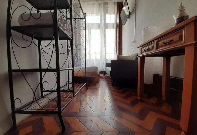 بنسيون Urban Suites