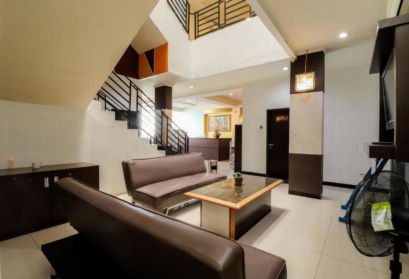 پانسیون Wisma Banda