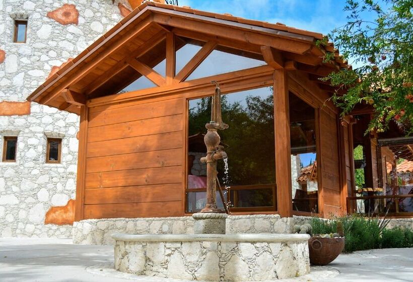 Zidada Hotel And Chalets