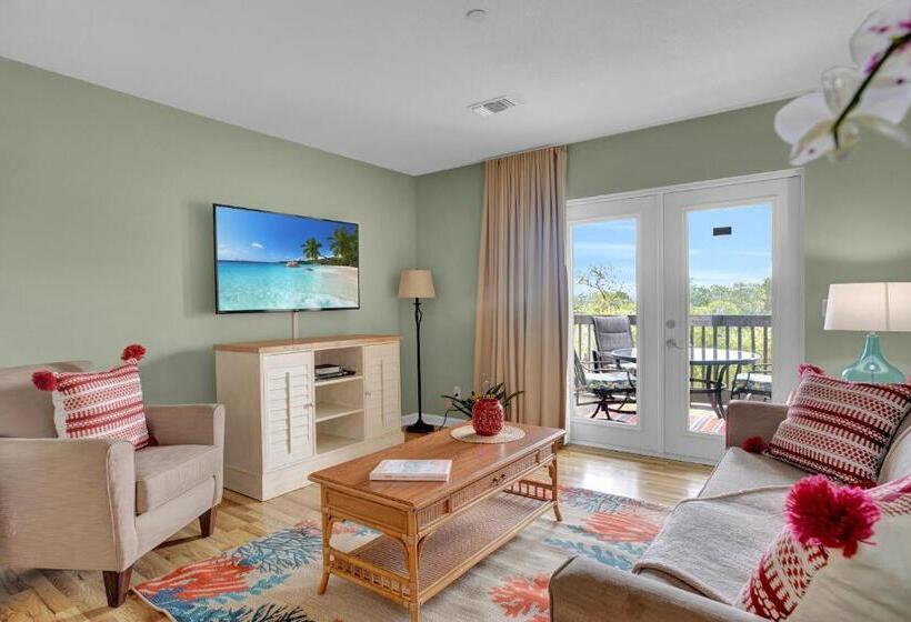 Coconut Mallory Resort And Marina