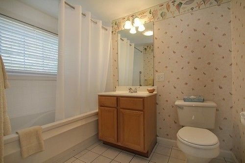 Colonial Acres Resort