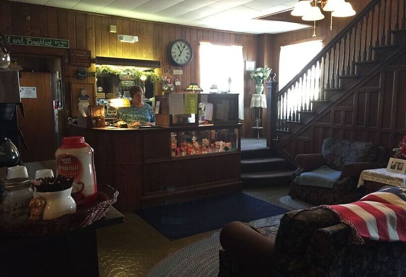 Colonial Hotel Motel