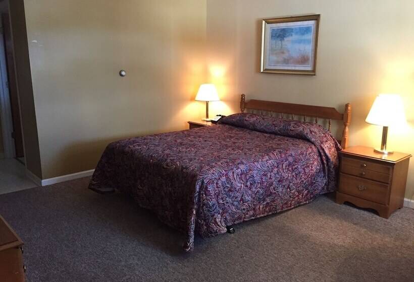 Colonial Hotel Motel