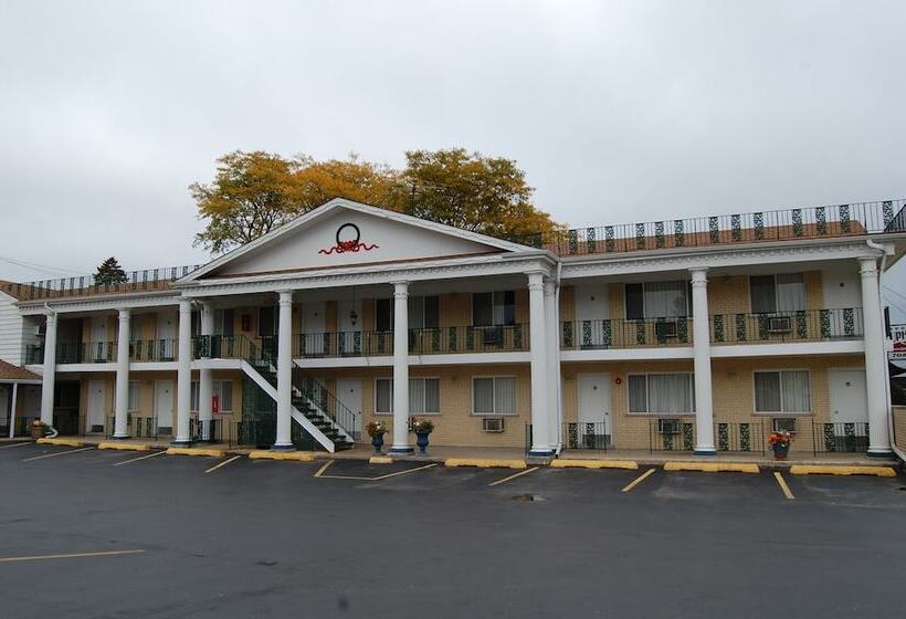 Colony Motel