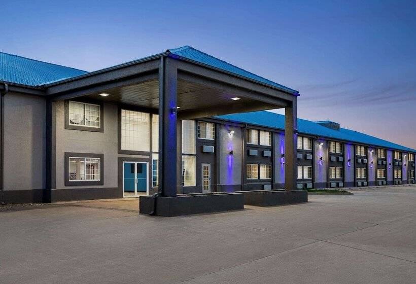 فندق Baymont By Wyndham Blackwell I35