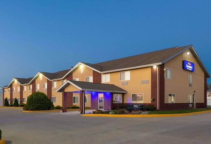 فندق Baymont By Wyndham Fort Dodge