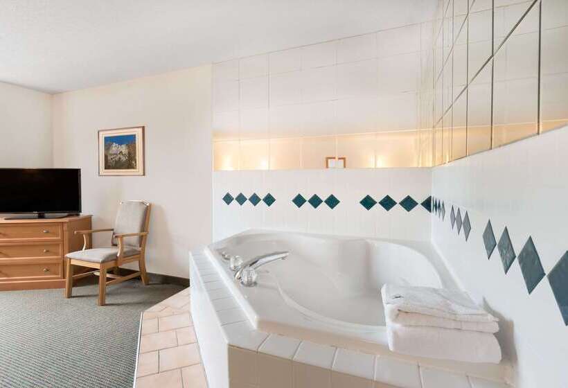 فندق Baymont By Wyndham Hot Springs