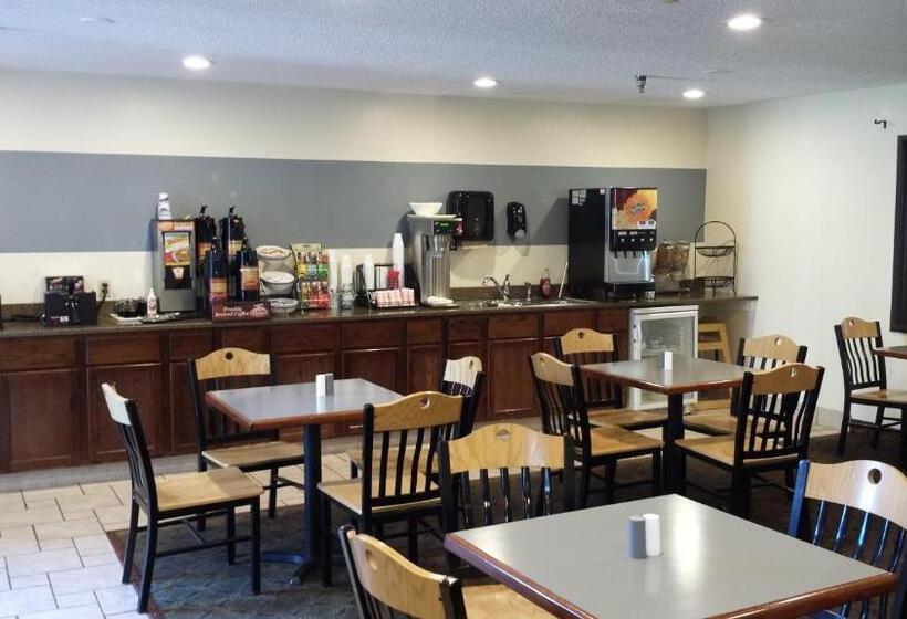 فندق Baymont By Wyndham Hot Springs