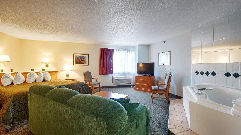 فندق Baymont By Wyndham Hot Springs