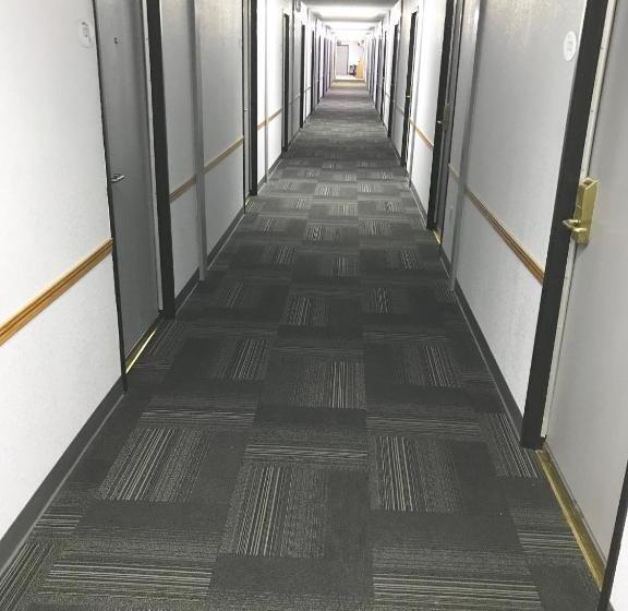 فندق Baymont By Wyndham Marinette