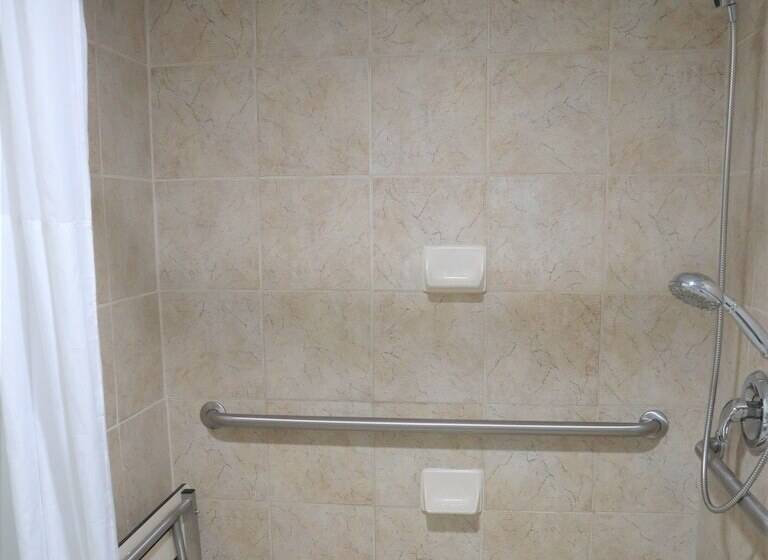 فندق Baymont By Wyndham Norcross Atlanta