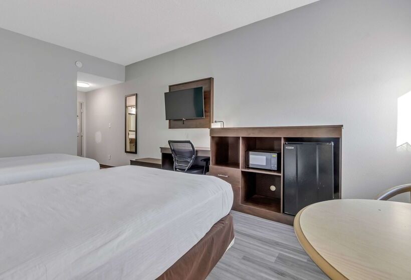 هتل Baymont By Wyndham North Myrtle Beach