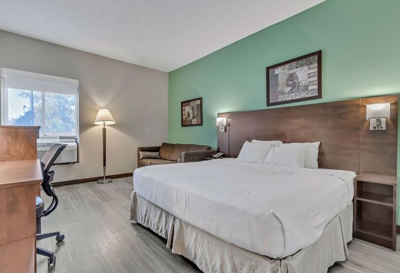 هتل Baymont By Wyndham North Myrtle Beach