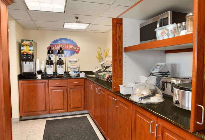 فندق Baymont By Wyndham Oklahoma City Airport