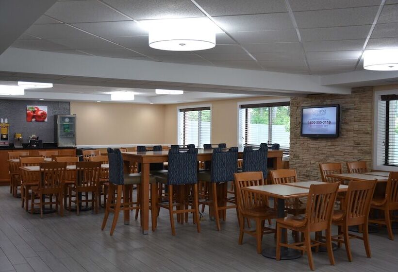 Отель Best Western Cape Cod