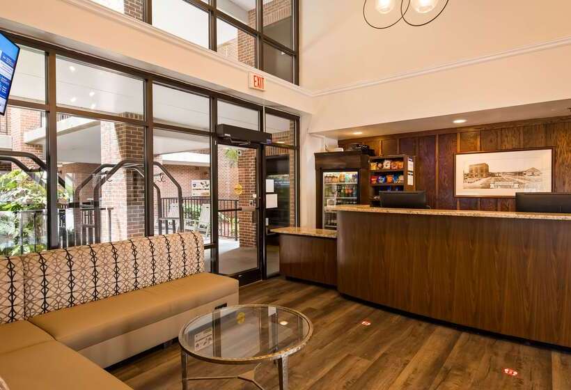 ホテル Best Western Plus Coastline Inn