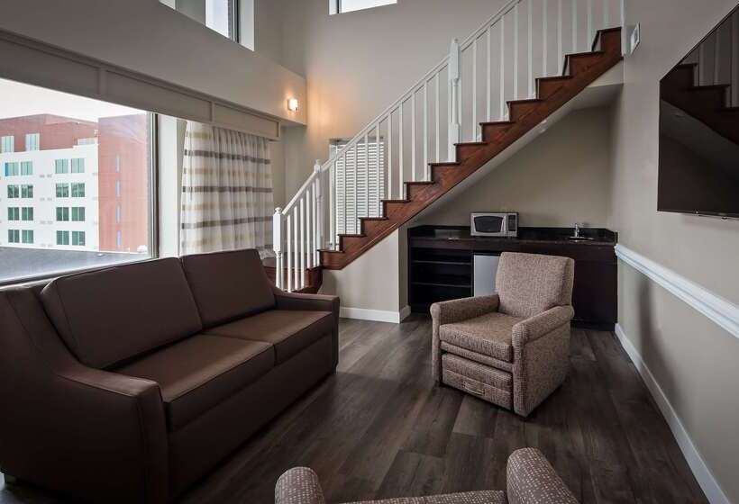 ホテル Best Western Plus Coastline Inn