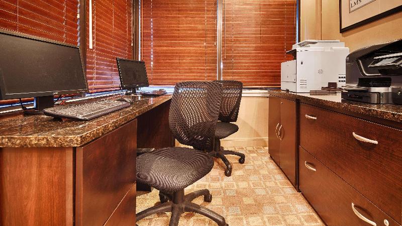 ホテル Best Western Plus Coastline Inn