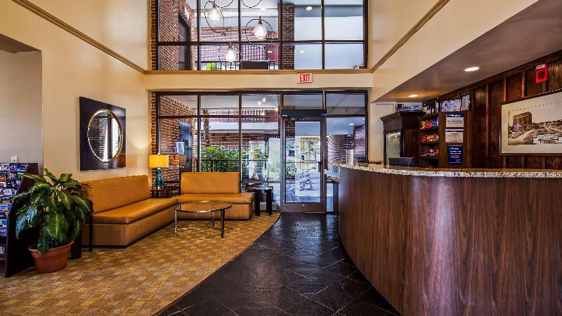 ホテル Best Western Plus Coastline Inn