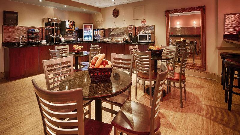 ホテル Best Western Plus Coastline Inn