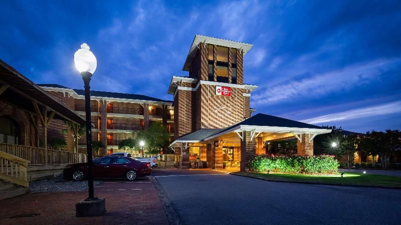 ホテル Best Western Plus Coastline Inn