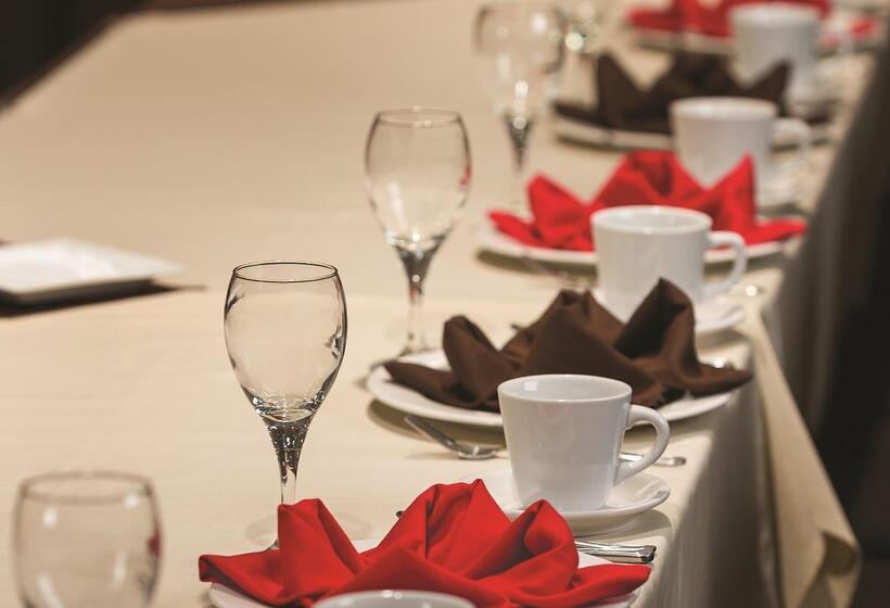 בית מלון כפרי Best Western Plus Coeur D'alene Inn