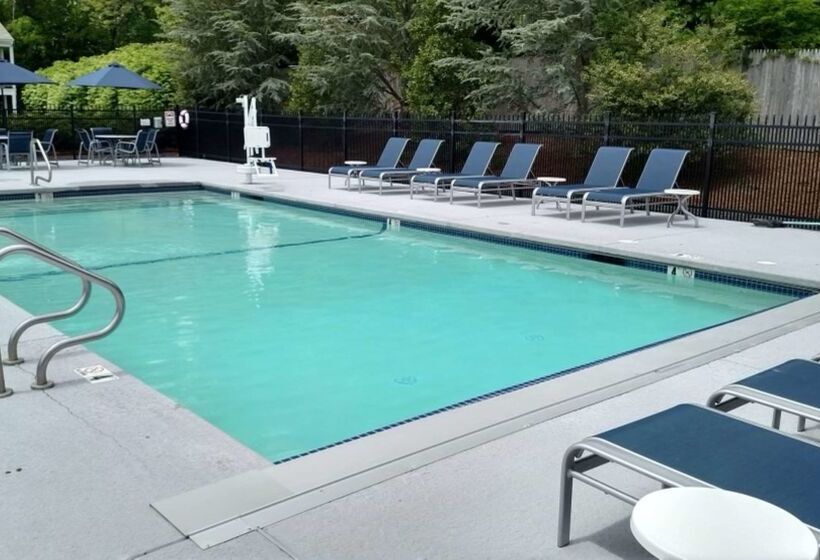 فندق Best Western Plus Cold Spring