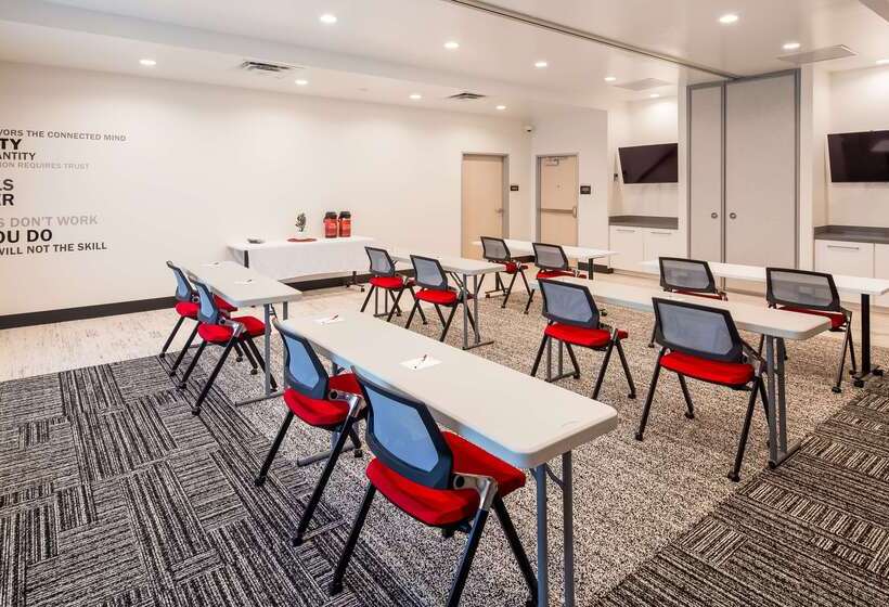 فندق Best Western Plus Ogallala Inn