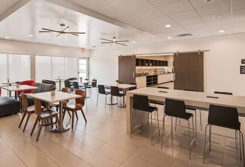 فندق Best Western Plus Ogallala Inn