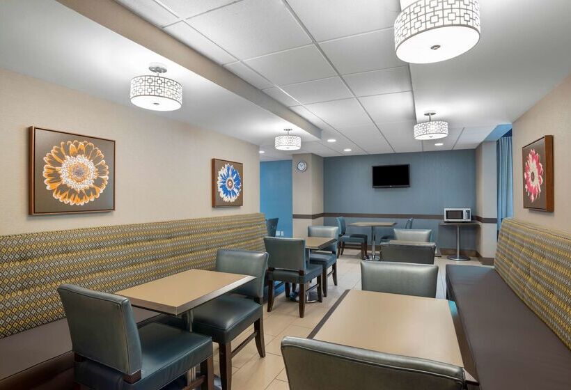 בית מלון כפרי Best Western Plus Tallahassee North