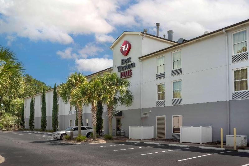 בית מלון כפרי Best Western Plus Tallahassee North