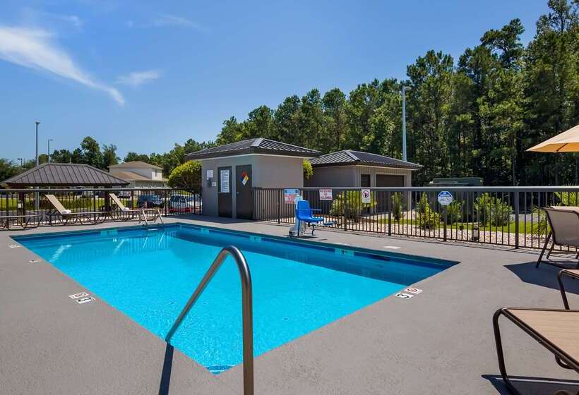 בית מלון כפרי Best Western Shallotte / Ocean Isle Beach