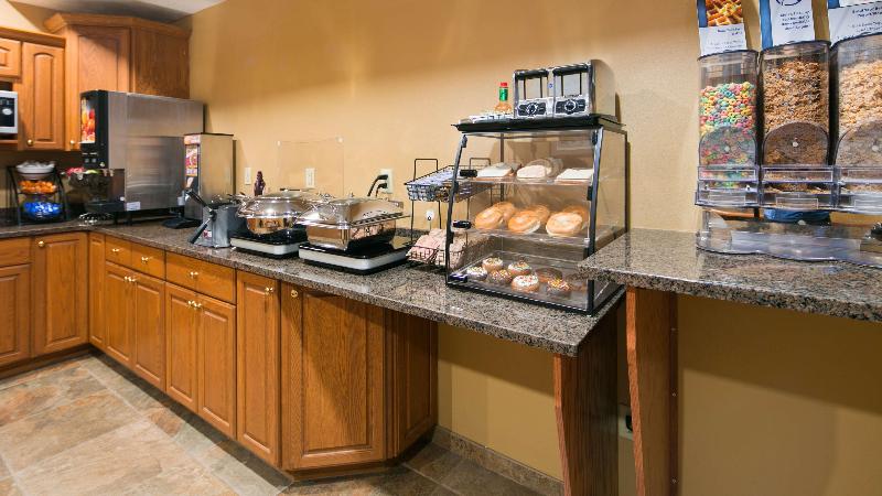 בית מלון כפרי Best Western Vermillion Inn