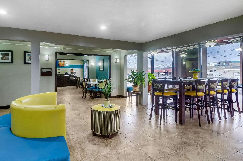 فندق Bristol Arcadia Inn