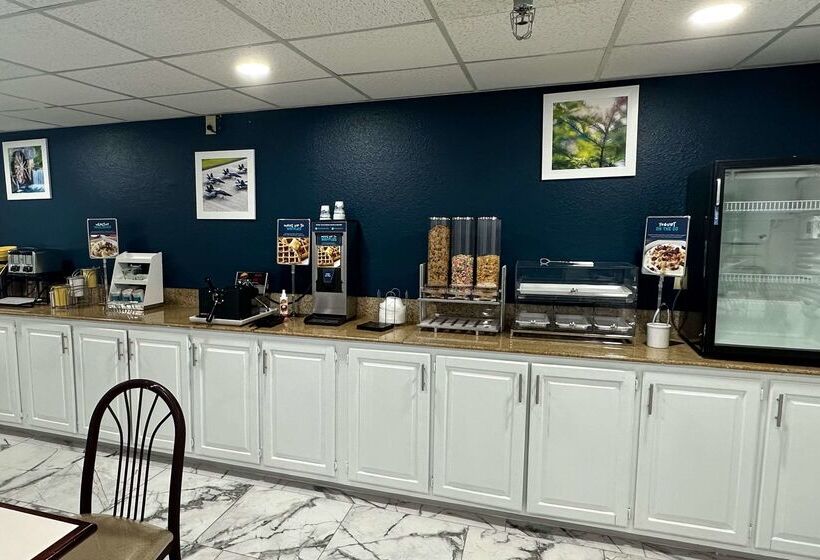 فندق Clarion Pointe Vidalia  Lyons West