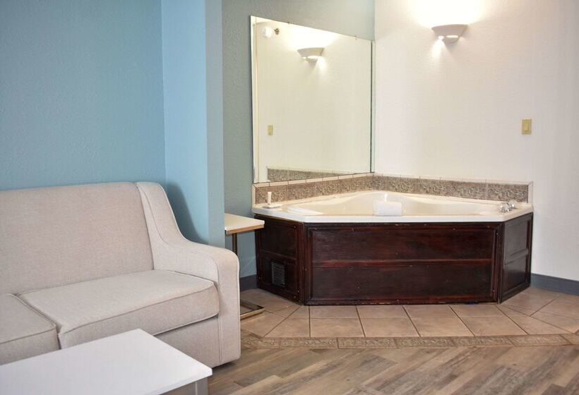 فندق Clarion Pointe Vidalia  Lyons West