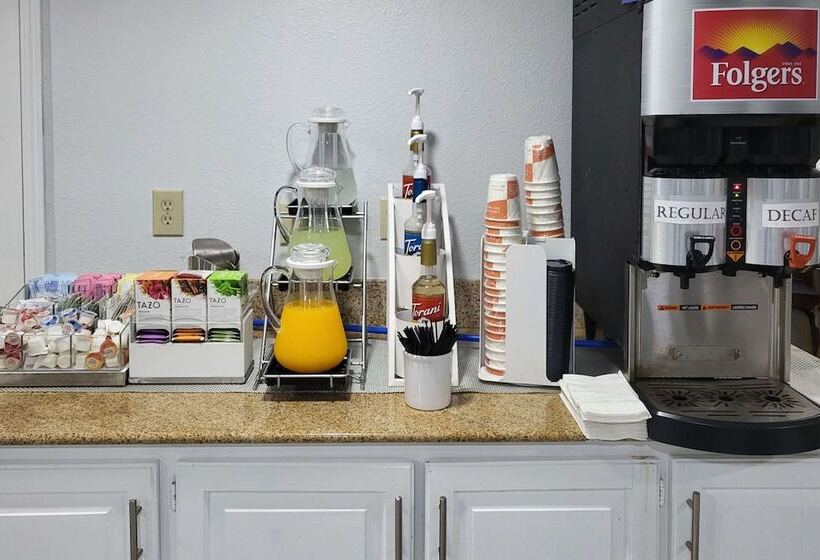 فندق Clarion Pointe Vidalia  Lyons West