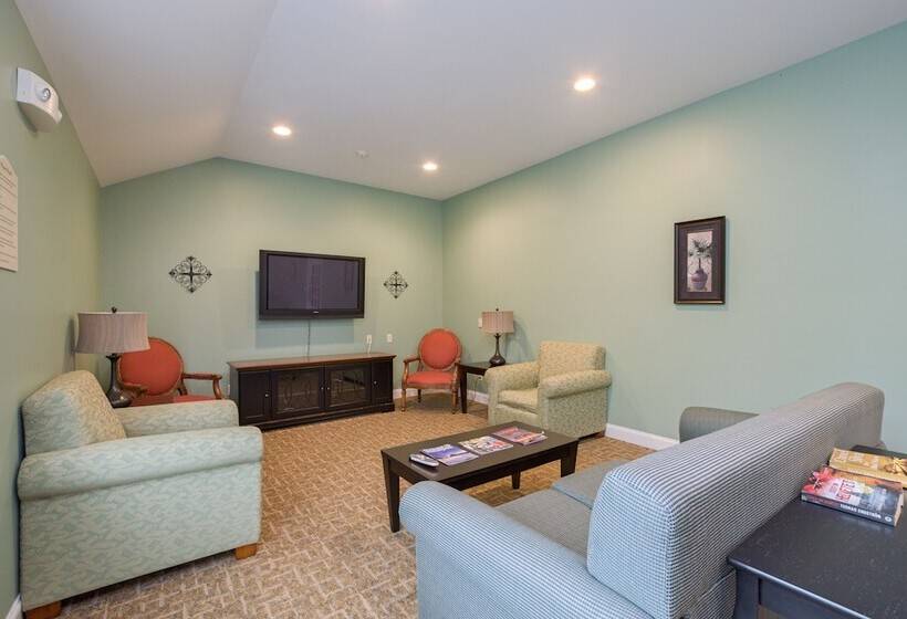 فندق Coachman Inn